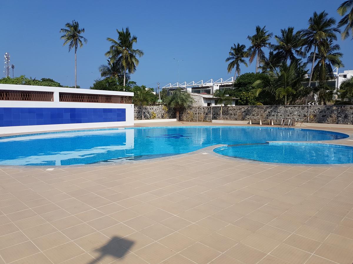 Orchid Resorts Ecr Madrás Exterior foto