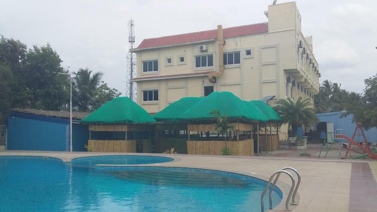 Orchid Resorts Ecr Madrás Exterior foto