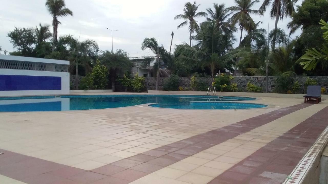 Orchid Resorts Ecr Madrás Exterior foto